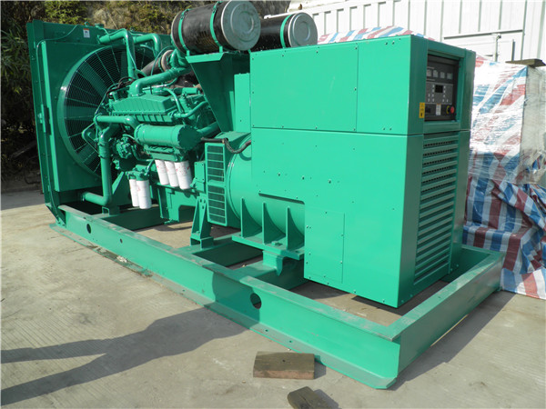 宁河发电车出租-柴油发电机散热器怎样散热