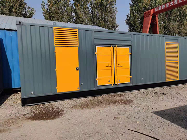 宁河300kw 柴油发电机组用多大的空气开关？