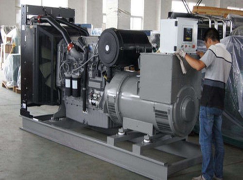 宁河柴油发电机组和储能设备配合使用的案例