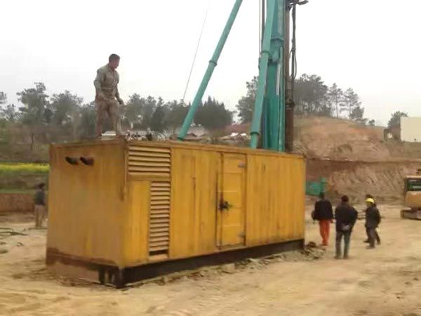 宁河如何判断水冷式机油散热器密封件是否需要更换？