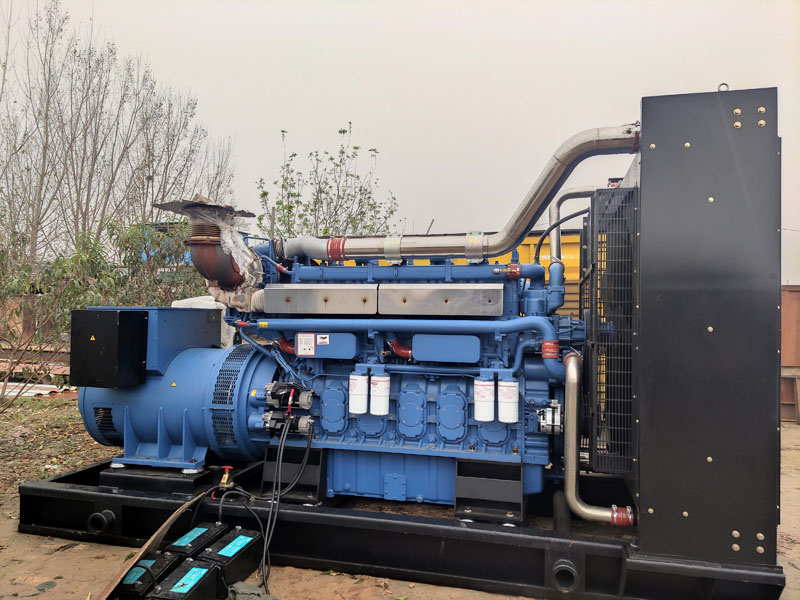 宁河柴油发电机组更换机油时，应遵循哪些步骤？